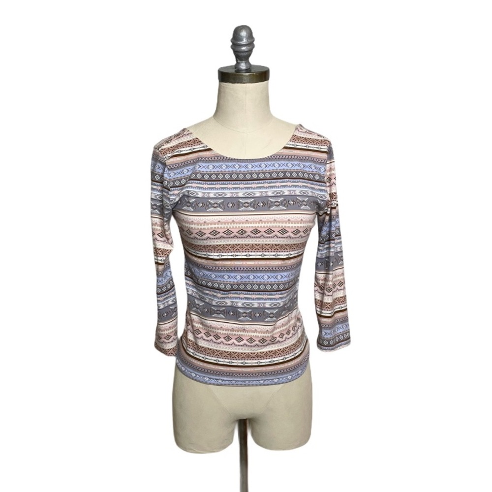 Forever 21 Pastel Aztec Print Top sz L
